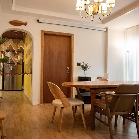 Sumsum-Jip - Cozy House 2Br Near Hongdae Apartment